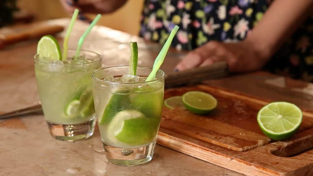 Caipirinha de Limão